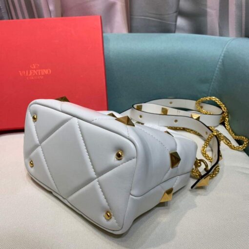 Replica Valentino 0097S Small Roman Stud The Handle Bag In Nappa White 3