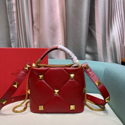 Replica Valentino 0097S Small Roman Stud The Handle Bag In Nappa Red 3