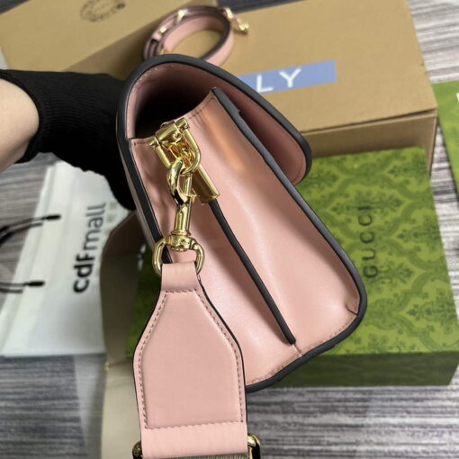 Replica Gucci 724529 GG Matelassé Small Bag Pink 2