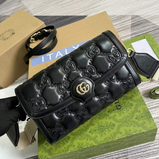 Replica Gucci 724529 GG Matelassé Small Bag Black 4