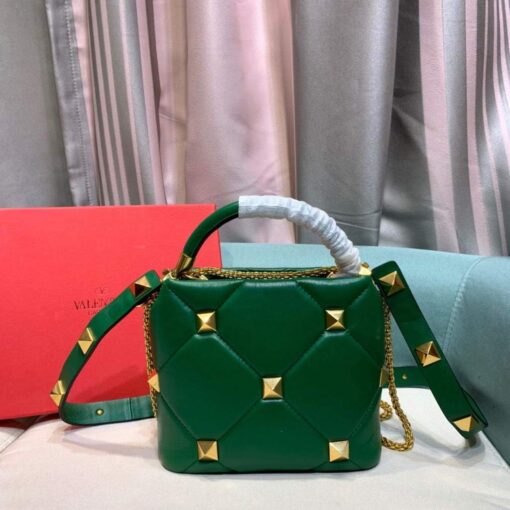 Replica Valentino 0097S Small Roman Stud The Handle Bag In Nappa Green 4