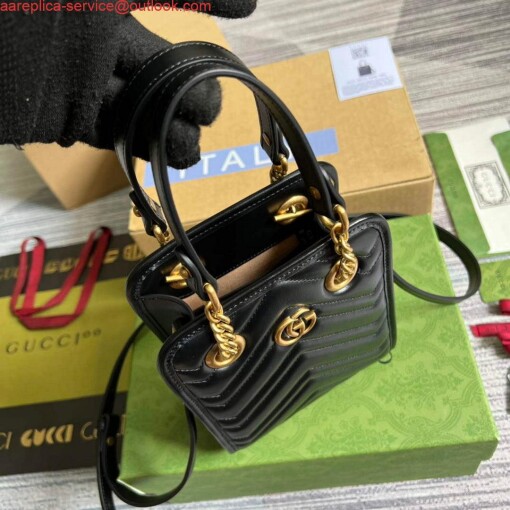 Replica Gucci 696123 GG Marmont Matelassé Mini Bag Black 4