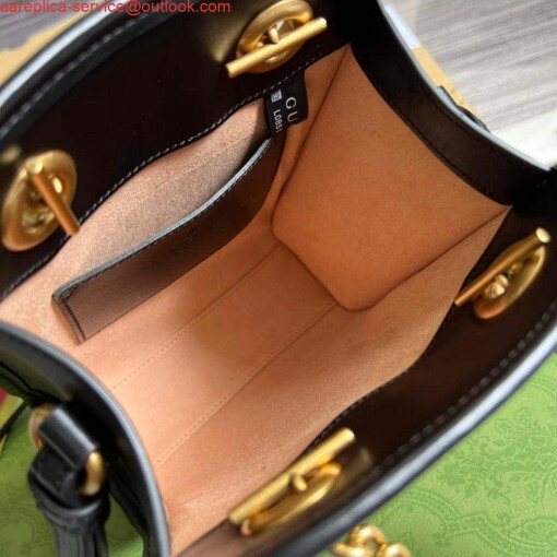 Replica Gucci 696123 GG Marmont Matelassé Mini Bag Black 8