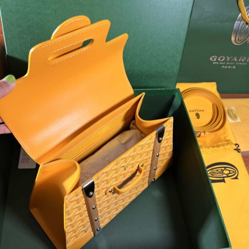 Replica Goyard Sac Saigon Pm Bag BPMLTY07CL07P Yellow 8