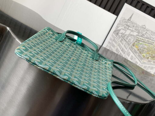 Replica Goyard POICLAPMLTY11CL61P Poitiers Claire Voie Bag Green 4