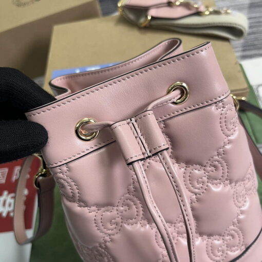 Replica Gucci 728231 GG Matelassé Bucket Bag Light Pink 4