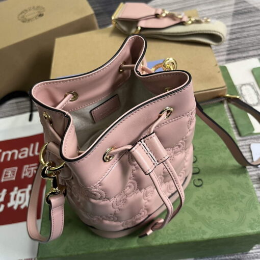 Replica Gucci 728231 GG Matelassé Bucket Bag Light Pink 6