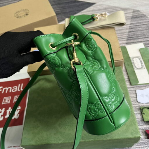 Replica Gucci 728231 GG Matelassé Bucket Bag Green 3