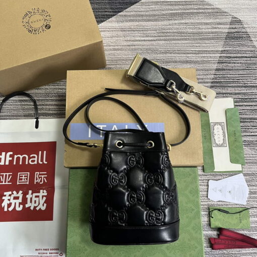 Replica Gucci 728231 GG Matelassé Bucket Bag Black