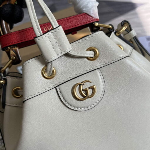 Replica Gucci 724652 Diana Small Bucket Bag White 4