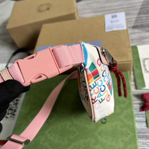 Replica Gucci 650299 The North Face x Gucci belt bag Pink 2