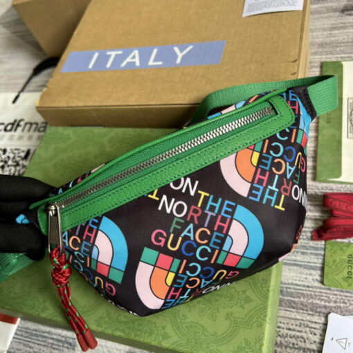 Replica Gucci 650299 The North Face x Gucci belt bag Green 3