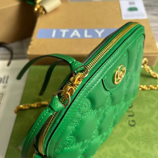 Replica Gucci 702229 GG matelassé leather shoulder bag Bright green 6