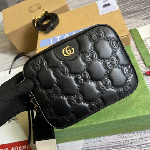 Replica Gucci 702234 GG Matelassé Leather Shoulder Handbag Black 3