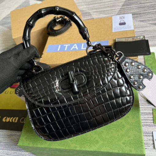 Replica Gucci 675797 Gucci Bamboo 1947 small top handle bag Black 4