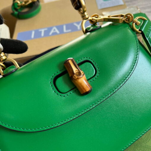 Replica Gucci 675797 Bamboo1947 small top handle bag Green 4