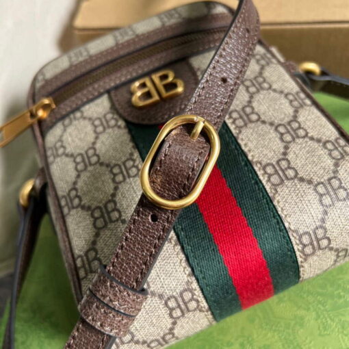 Replica Gucci 680129 Gucci x Balenciaga The Hacker Project Shoulder Zip Bag Brown 7