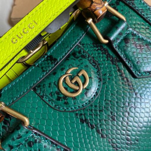 Replica Gucci Diana Mini Tote Bag Snake Top Handle Bag Gucci ‎655661 Green 5