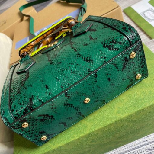 Replica Gucci Diana Mini Tote Bag Snake Top Handle Bag Gucci ‎655661 Green 6