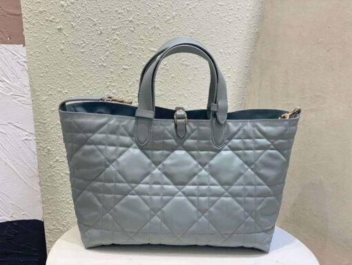 Replica Dior M2821 Medium Dior Toujours Bag Blue Macrocannage Calfskin 5