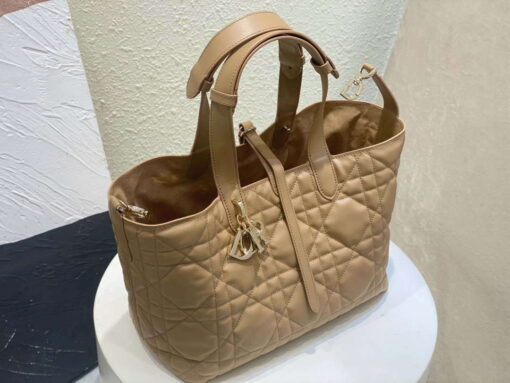 Replica Dior M2821 Medium Dior Toujours Bag Apricot Macrocannage Calfskin 6