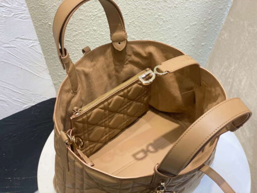 Replica Dior M2821 Medium Dior Toujours Bag Apricot Macrocannage Calfskin 7