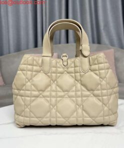 Replica Dior M2821 Medium Dior Toujours Bag Beige Macrocannage Calfskin 2