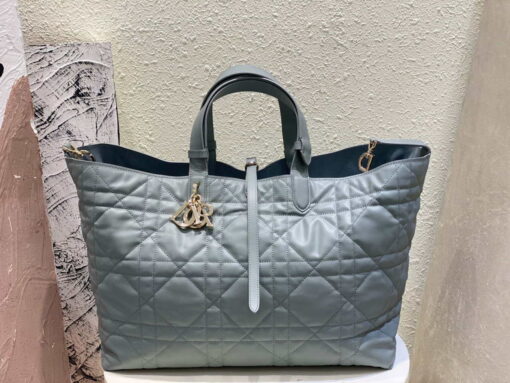 Replica Dior M2820 Large Dior Toujours Bag Blue Macrocannage Calfskin