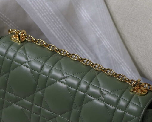 Replica Dior M9243 Large Quilted Macrocannage Calfskin Green 3