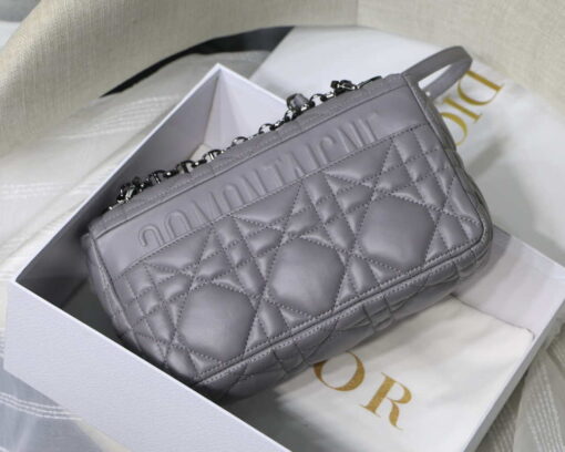 Replica Dior M9242 Medium Quilted Macrocannage Calfskin Gray 3