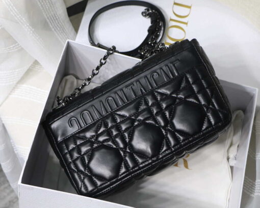 Replica Dior M9242 Medium Quilted Macrocannage Calfskin Black 3