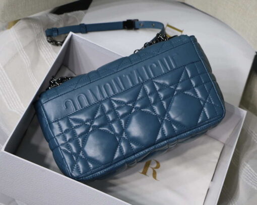 Replica Dior M9242 Medium Quilted Macrocannage Calfskin Lake Blue 3