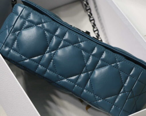 Replica Dior M9242 Medium Quilted Macrocannage Calfskin Lake Blue 6