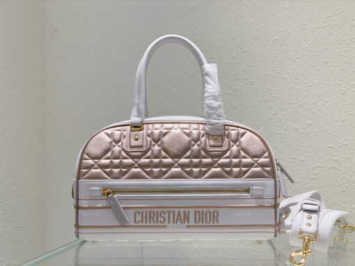 Replica Dior M6202 Medium Vibe Zip Bowling Bag Gold