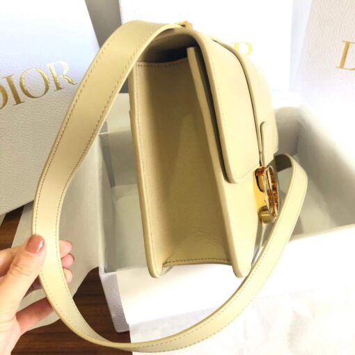 Replica Dior M9204 Dior 30 Montaigne Box Bag Calfskin Apricot 5