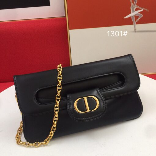 Replica Dior M8641 Medium Diordouble Bag Black