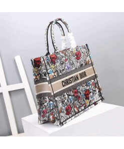 Replica Dior M1286 Dior Book Tote Multicolor Flowers Embroidery