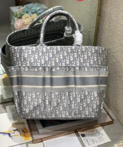 Replica Dior M1279 Catherine Tote Bag Dior Oblique Embroidery Gray 2