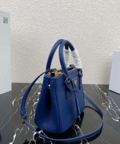 Replica Prada 1BA906 Prada Galleria Saffiano leather mini-bag Blue