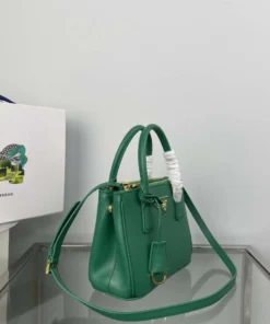 Replica Prada 1BA906 Prada Galleria Saffiano leather mini-bag Green 2