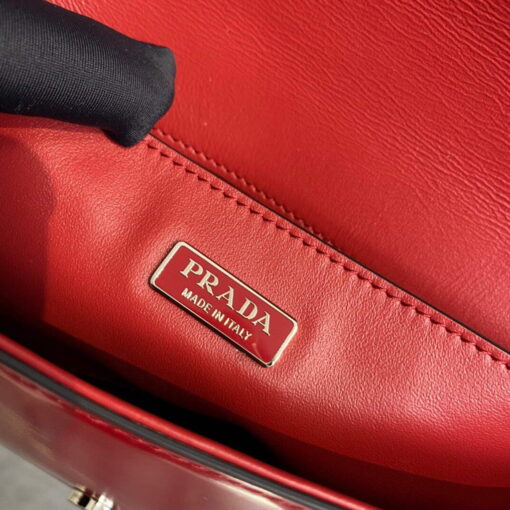 Replica Prada Brushed leather Prada Femme 1BD323 Red 8