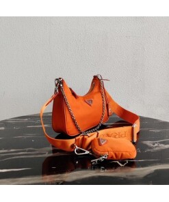 Replica Prada 1BH204 Prada Re-Edition 2005 Nylon Bag Orange