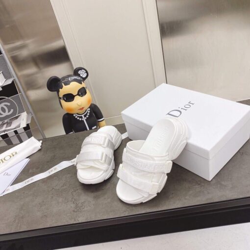 Replica Dior Slippers Hot Sale Dior Sandals White 81181 4