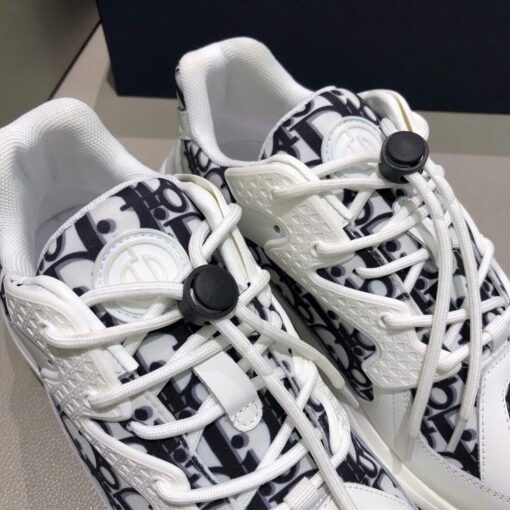 Replica Dior Men’s Women‘s D-CONNECT Sneaker Dior Printed Technical Fabric KCK302 Navy Blue and White 6