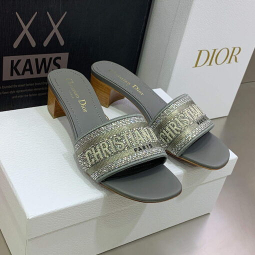 Replica Dior Women’s Shoes Dway Heeled Slide Metallic Thread Strass KCQ244LCS Gray 2