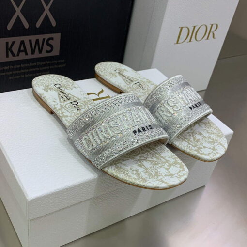 Replica Dior Women’s Shoes Diamond Embroidered Dway Slide KCQ209TJE Gray 2