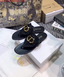 Replica Dior KCQ386 Dior 30 Montaigne Flat Thong Sandals Black Calfskin 2