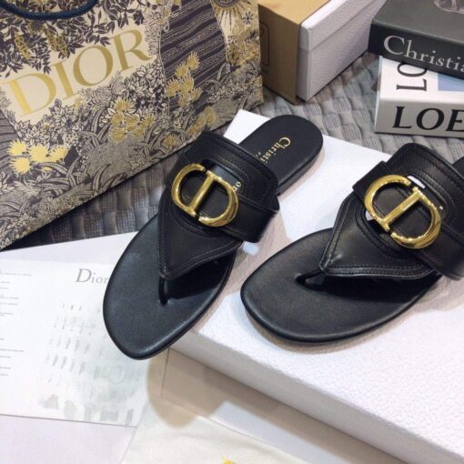 Replica Dior KCQ386 Dior 30 Montaigne Flat Thong Sandals Black Calfskin 4