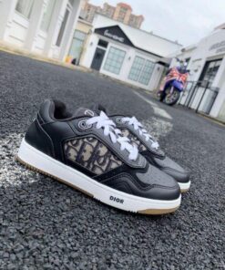 Replica Dior 3SN272 B27 Low Top Sneaker Black Smooth Calfskin