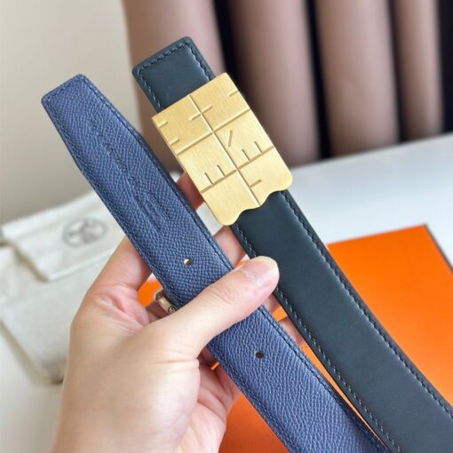 Replica Hermes Typo Reversible Belt 32MM in Blue Epsom Calfskin 5